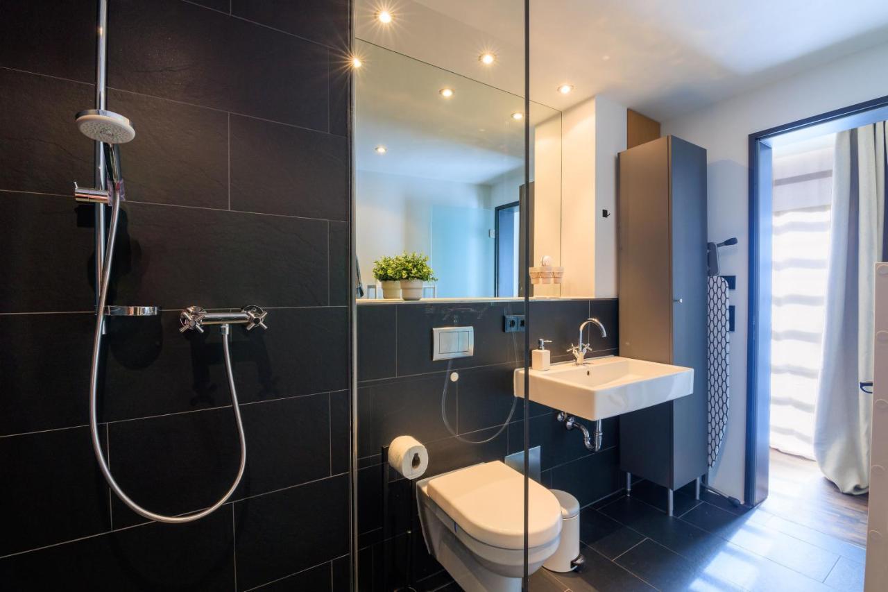 Global Living - Design Apartment I Rathausplatz I Beamer I Ac I Kitchen I אוגסבורג מראה חיצוני תמונה