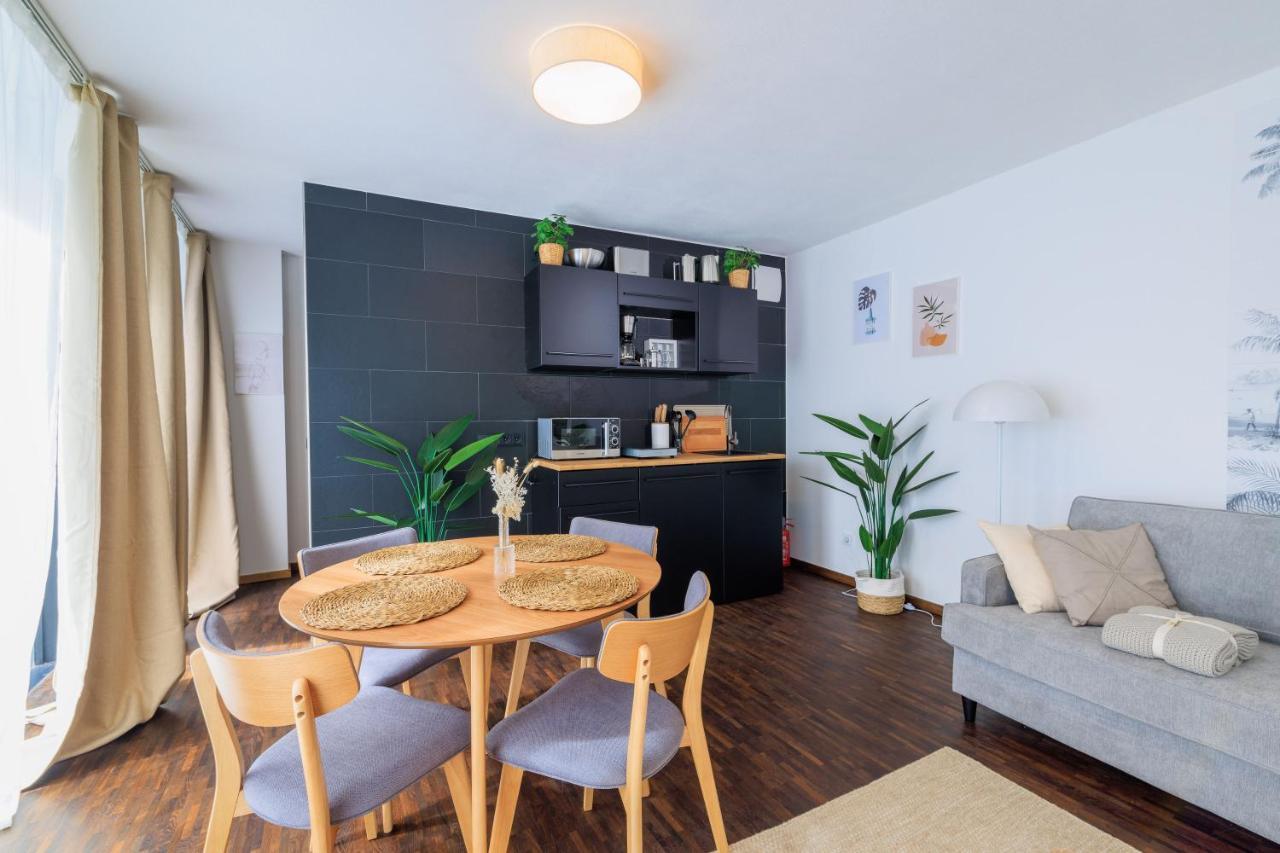 Global Living - Design Apartment I Rathausplatz I Beamer I Ac I Kitchen I אוגסבורג מראה חיצוני תמונה